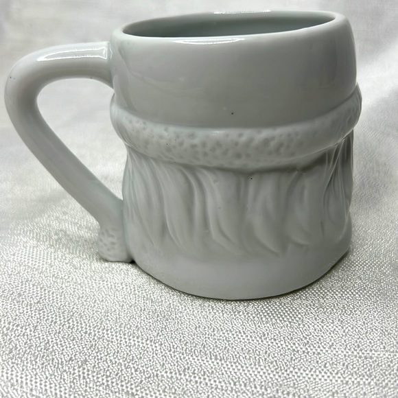 Santa Coffee Cup - Ceramic - Picture 4 of 8